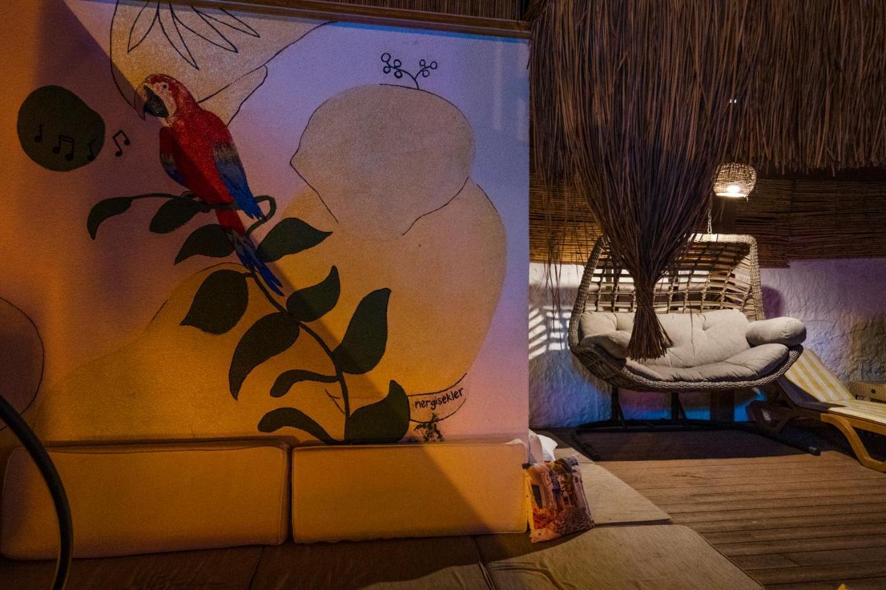 Lale Lodge Hotel Alaçatı Ngoại thất bức ảnh