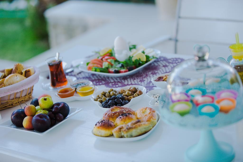 Lale Lodge Hotel Alaçatı Ngoại thất bức ảnh