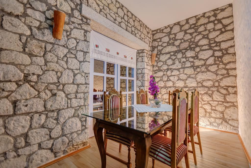 Lale Lodge Hotel Alaçatı Ngoại thất bức ảnh