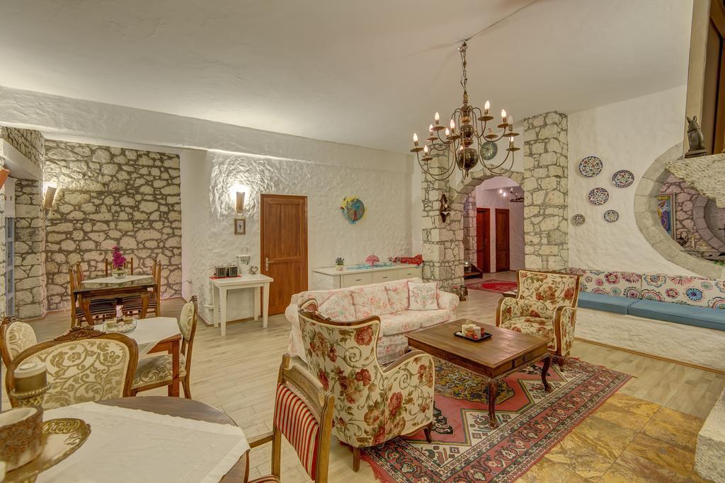 Lale Lodge Hotel Alaçatı Ngoại thất bức ảnh