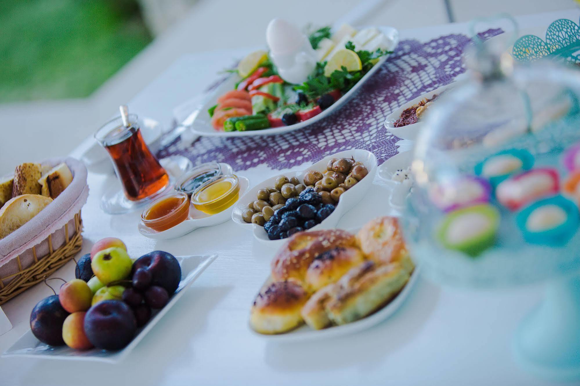 Lale Lodge Hotel Alaçatı Ngoại thất bức ảnh