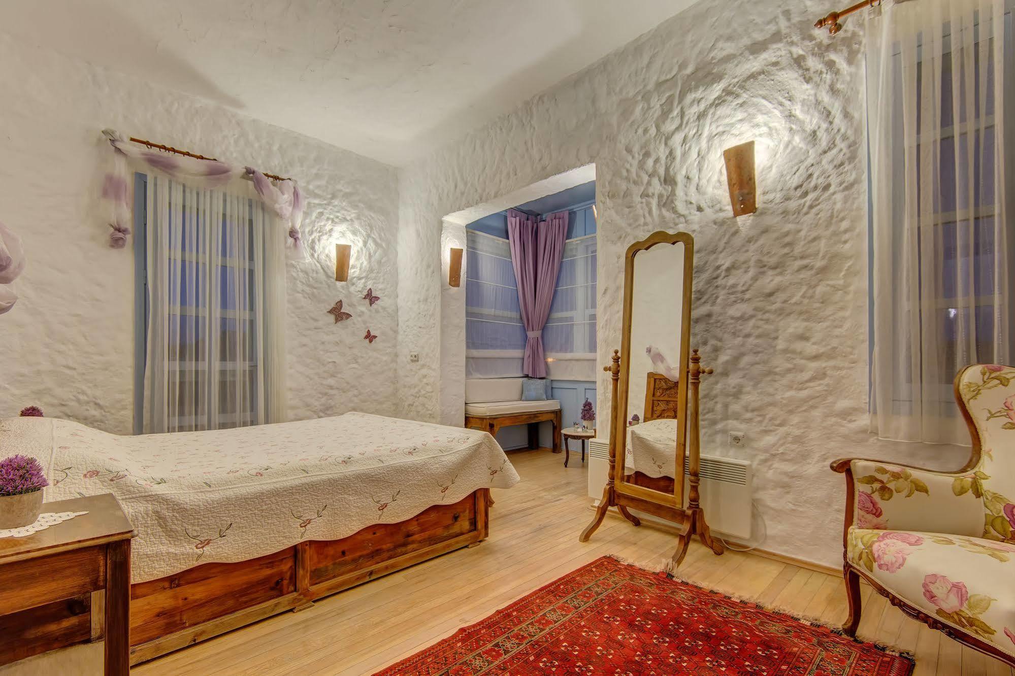 Lale Lodge Hotel Alaçatı Ngoại thất bức ảnh